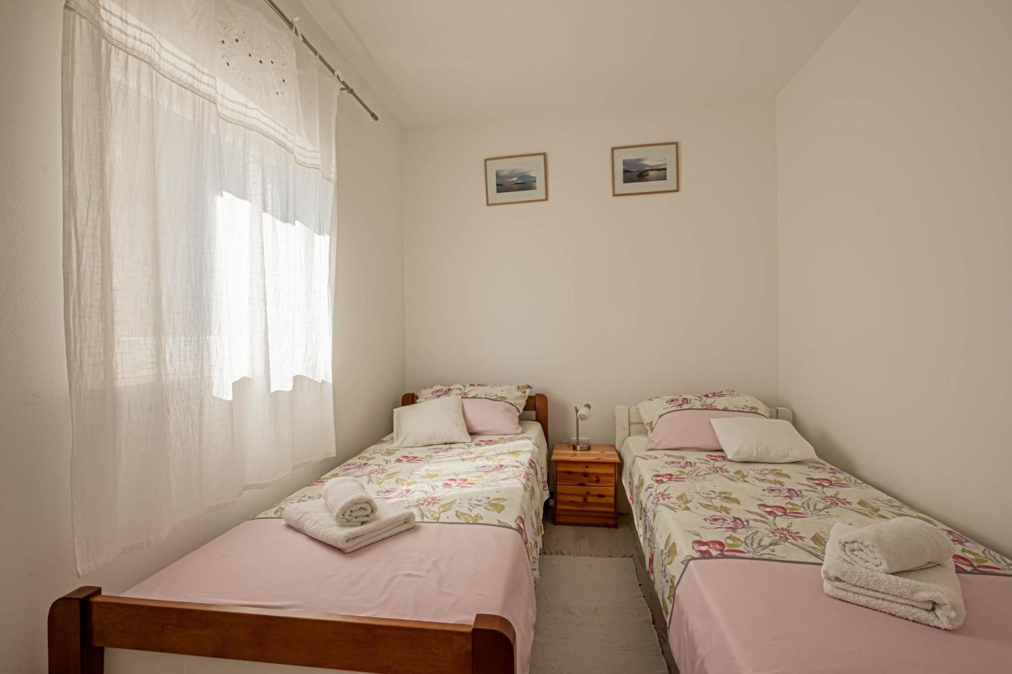 Vito & Maria Eco Friendly Accommodation Banjole Buitenkant foto